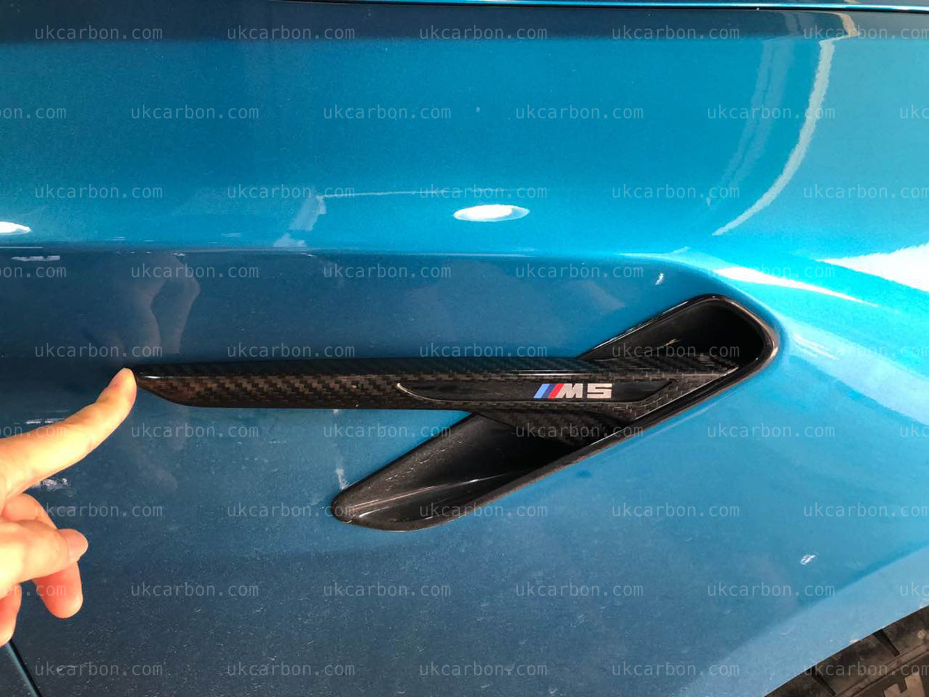 BMW M5 Carbon Fender M Performance Fibre Vents Grille Cover Trim F90 by UKCarbon
