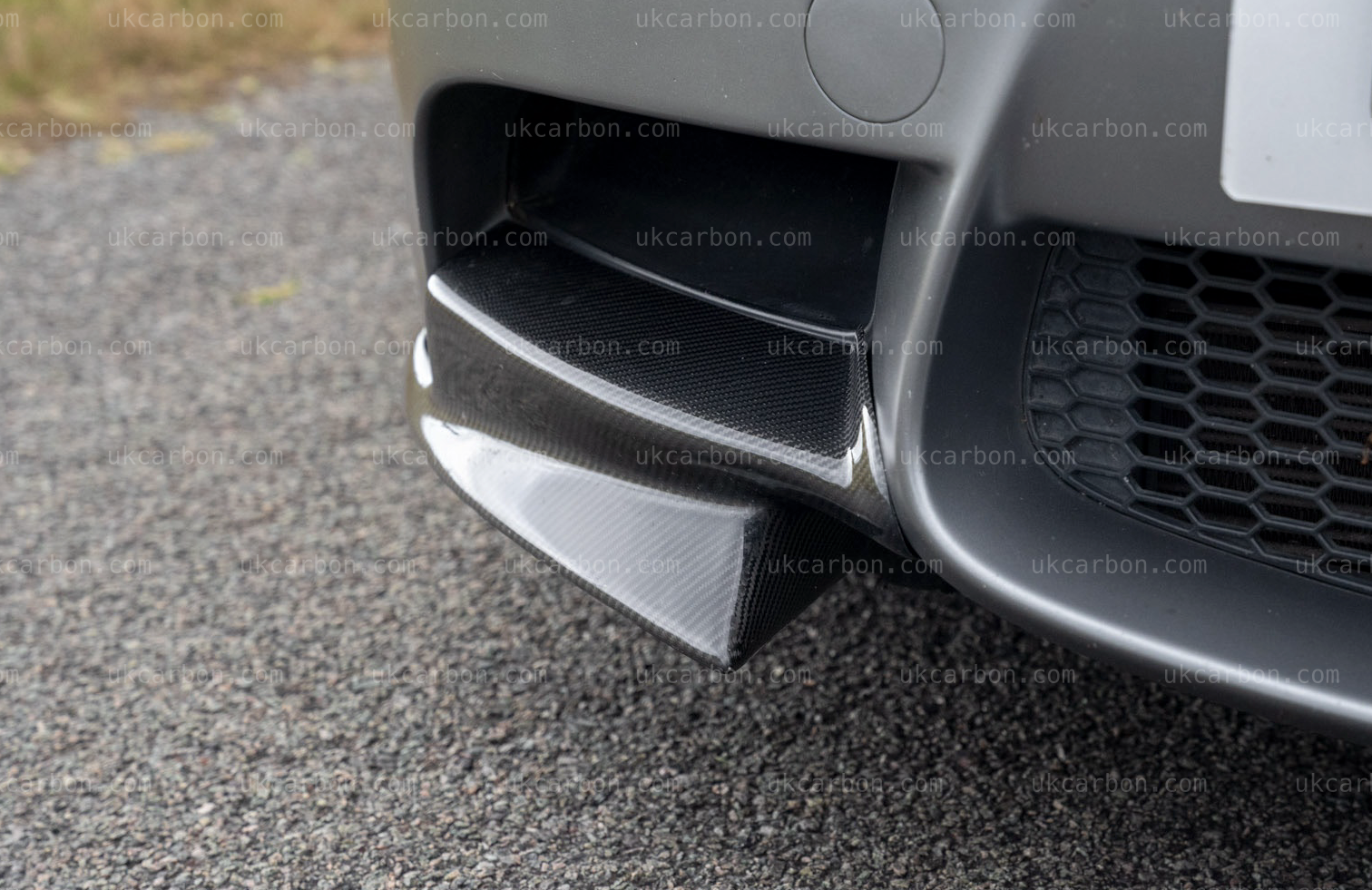 BMW M3 E92 Splitter Scoop Front Bumper M Performance E90 E93 V8 by UKCarbon