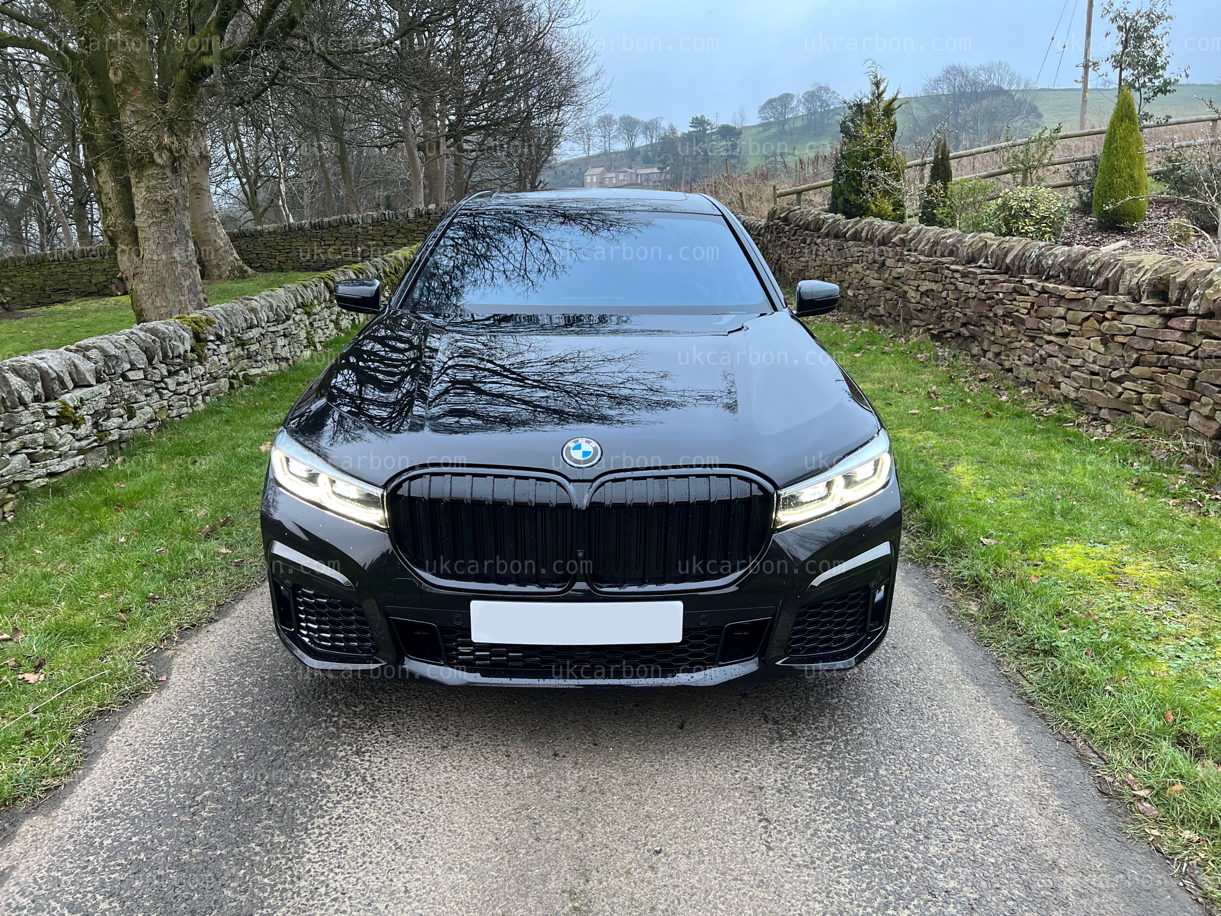 BMW 7 Series G11 LCI Gloss Black Kidney Grille Twin Slat by UKCarbon