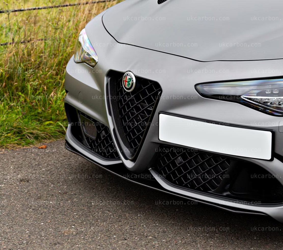 Alfa Romeo Giulia Carbon Fibre V Shield Grill Cover by UKCarbon