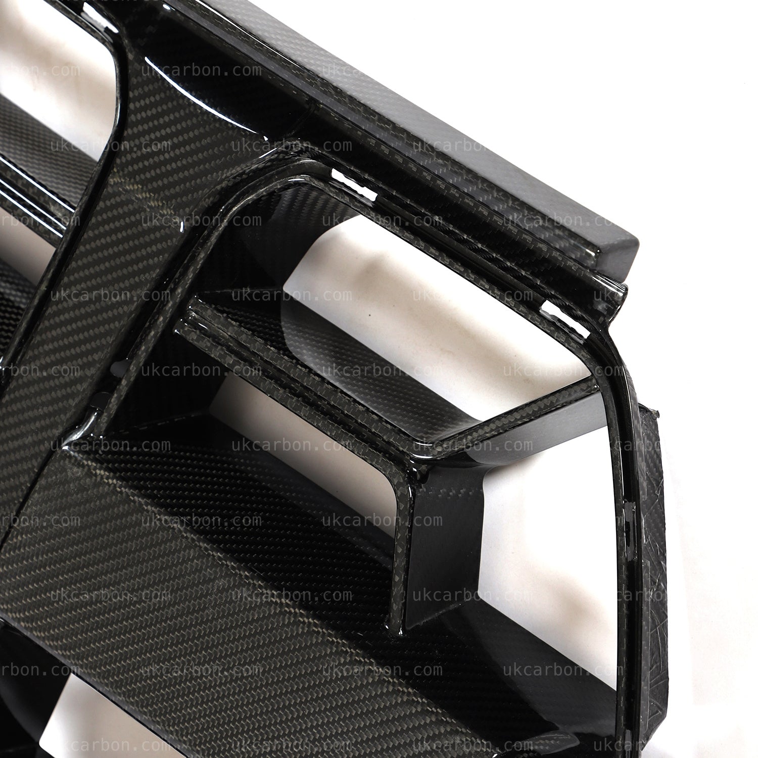 BMW M3 M4 CSL Style Grille Pre Preg Carbon Fibre G80 G81 G82 G83 by UKCarbon