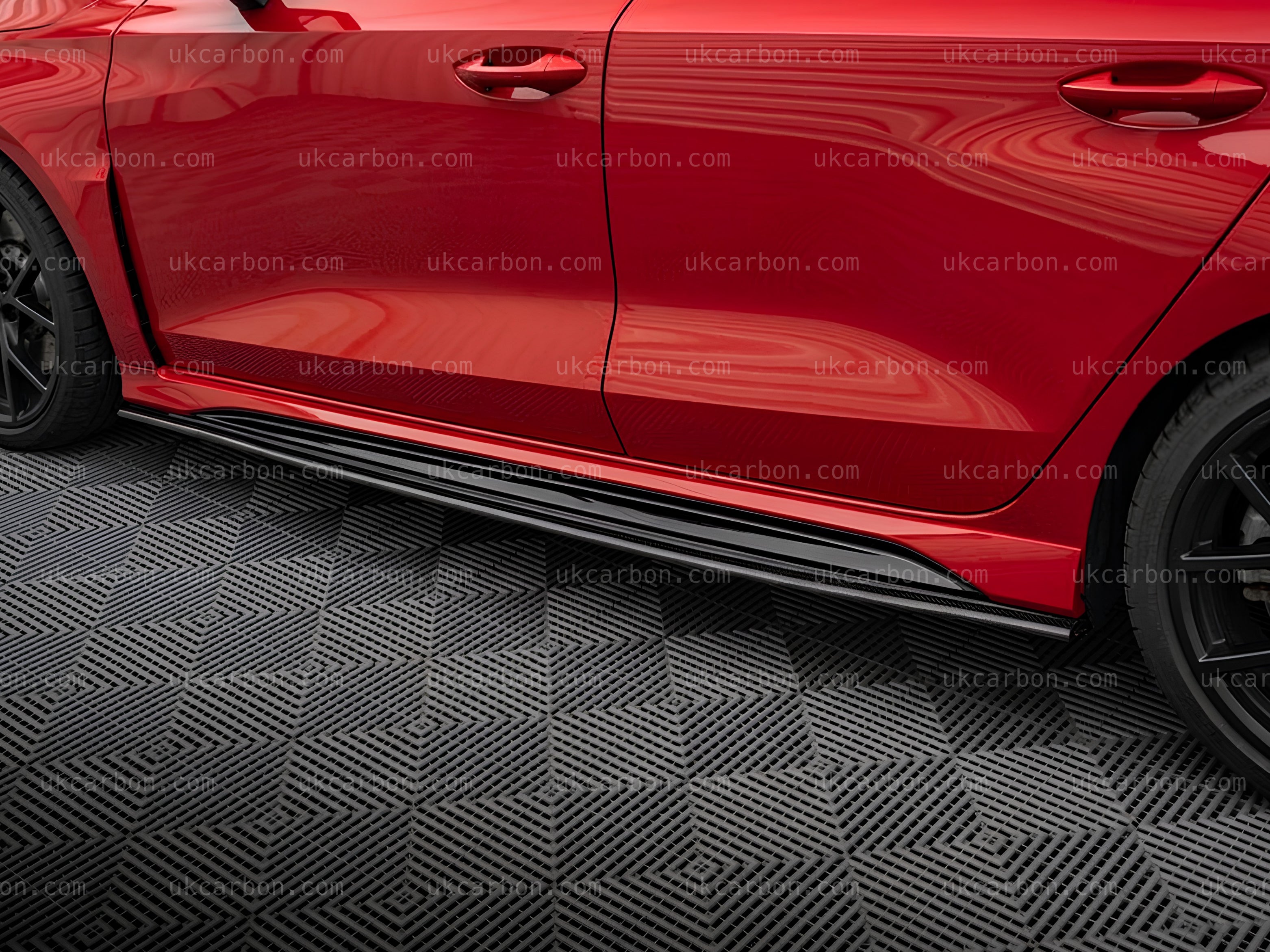 Audi RS3 Side Skirts Carbon Fibre 8Y Hatchback Saloon