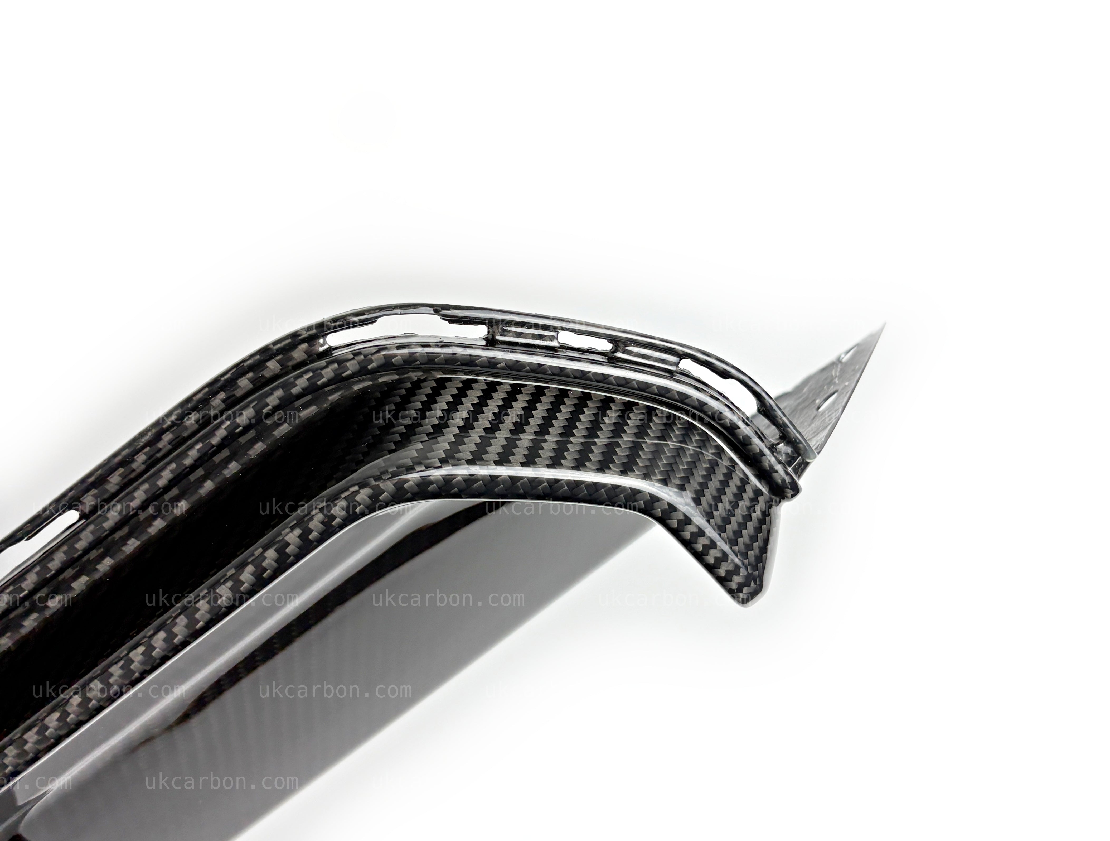 BMW M5 F90 CS Style Pre Preg Carbon Fibre Diffuser