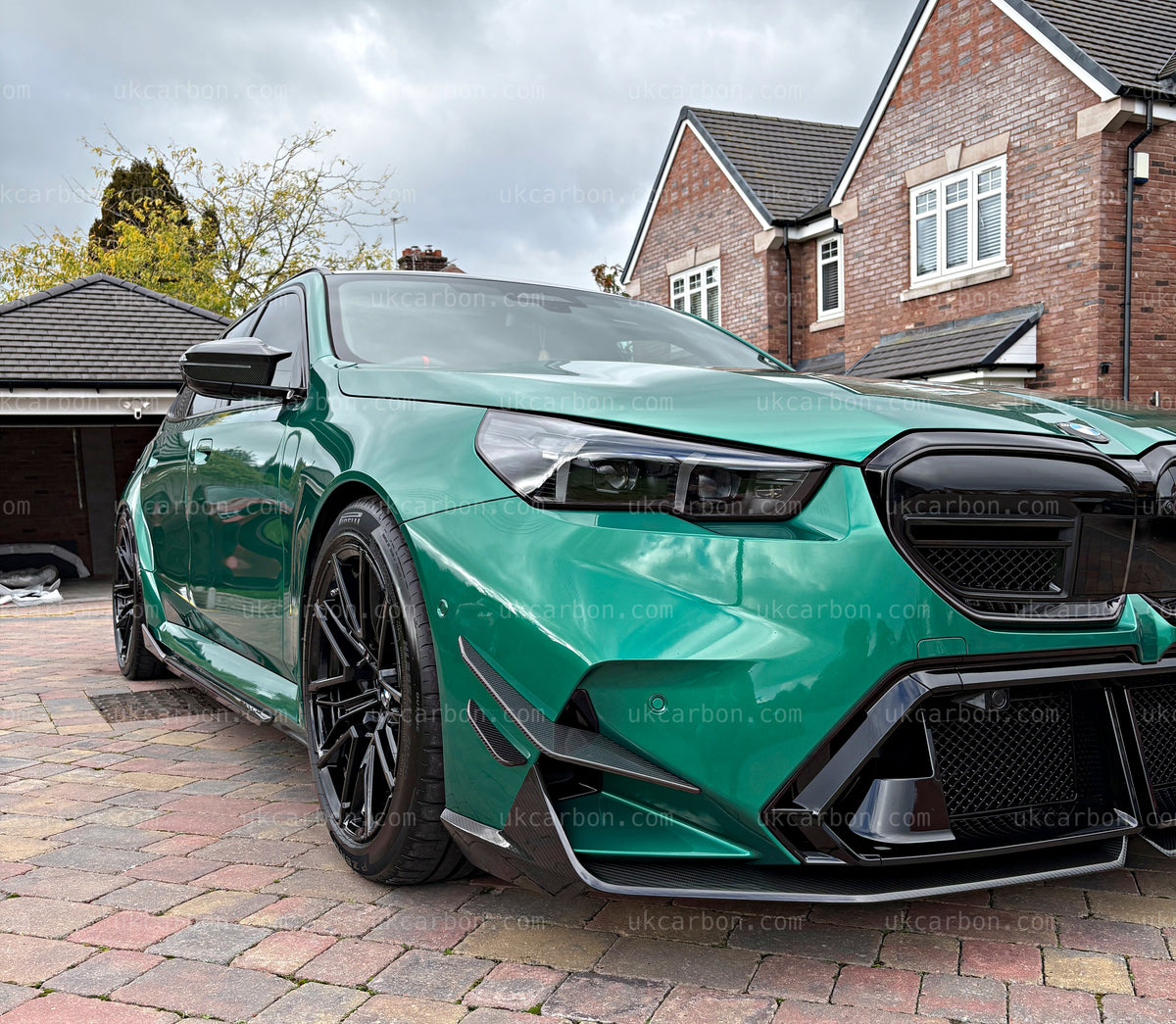 BMW M5 G90 G99 Front Carbon Fibre Canards