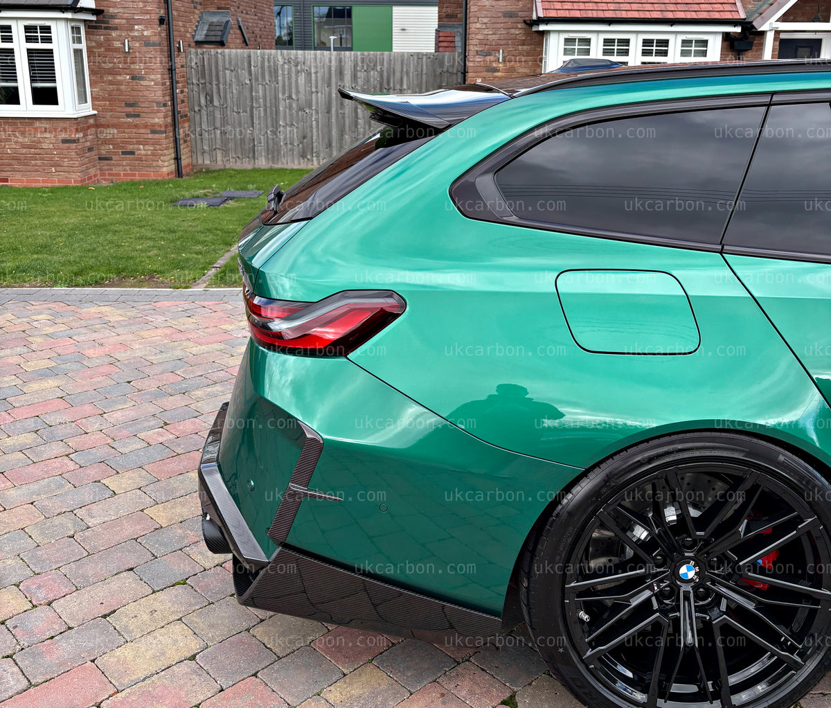 BMW M5 G90 G99 Rear Carbon Fibre Bumper Trim