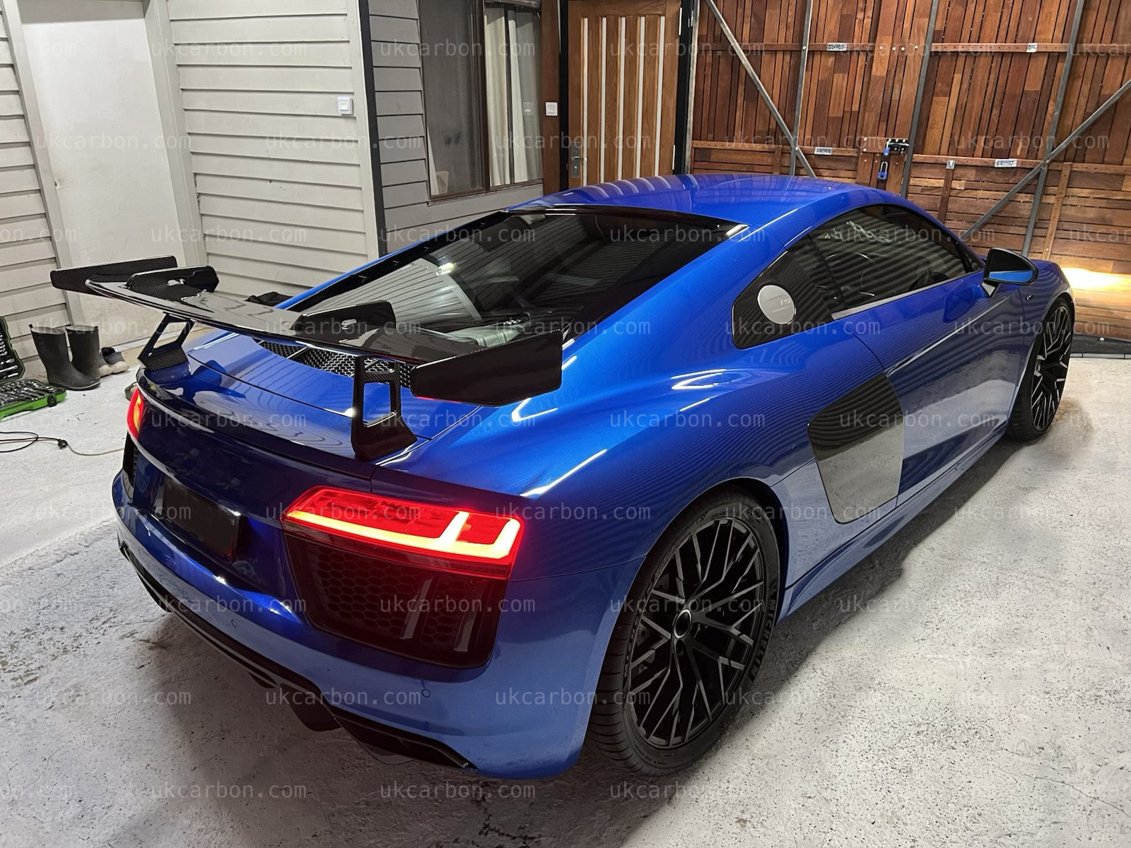 Audi R8 Spoiler Carbon Fibre GT Style Gen 2 Pre Preg Kit