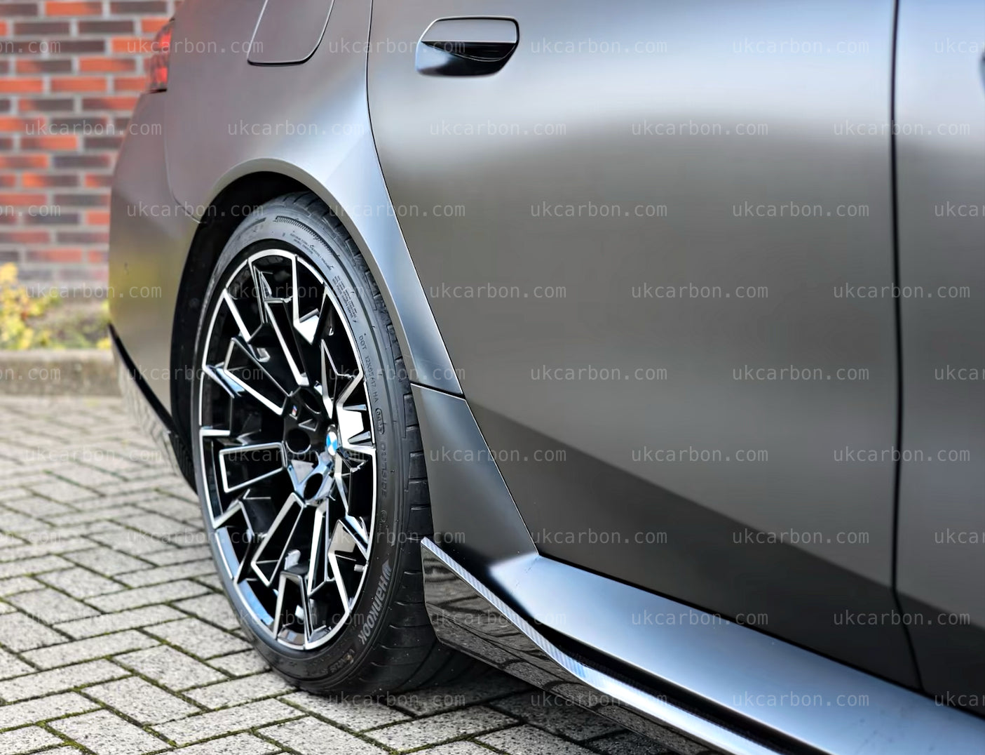 BMW M5 Side Skirts Pre Preg G90 G99 M Performance Style Kit