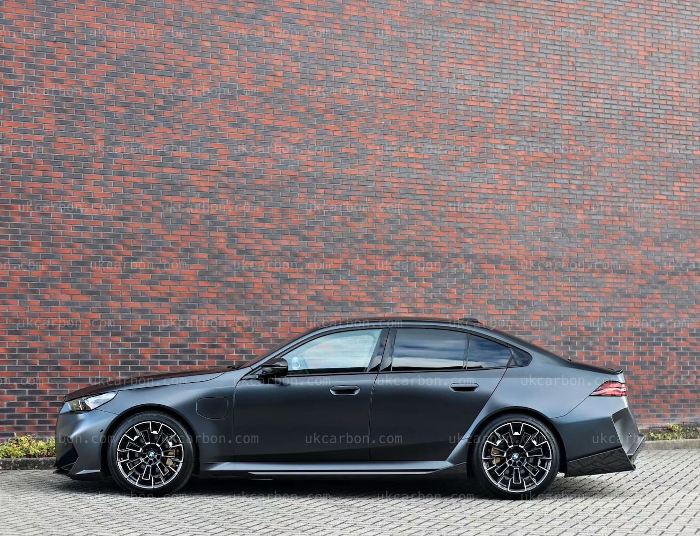 BMW M5 Side Skirts Pre Preg G90 G99 M Performance Style Kit