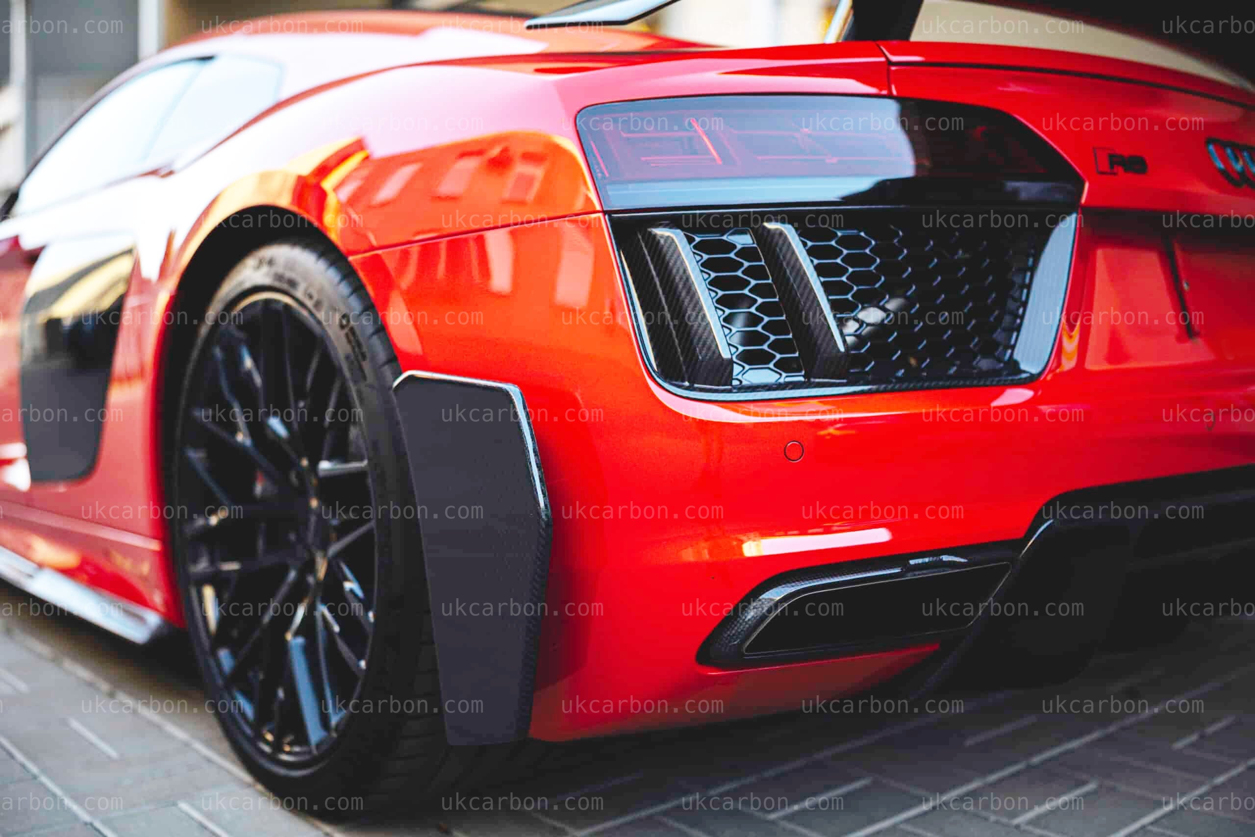 Audi R8 Rear Carbon Fibre Bumper Trim Diffuser Performance Style
