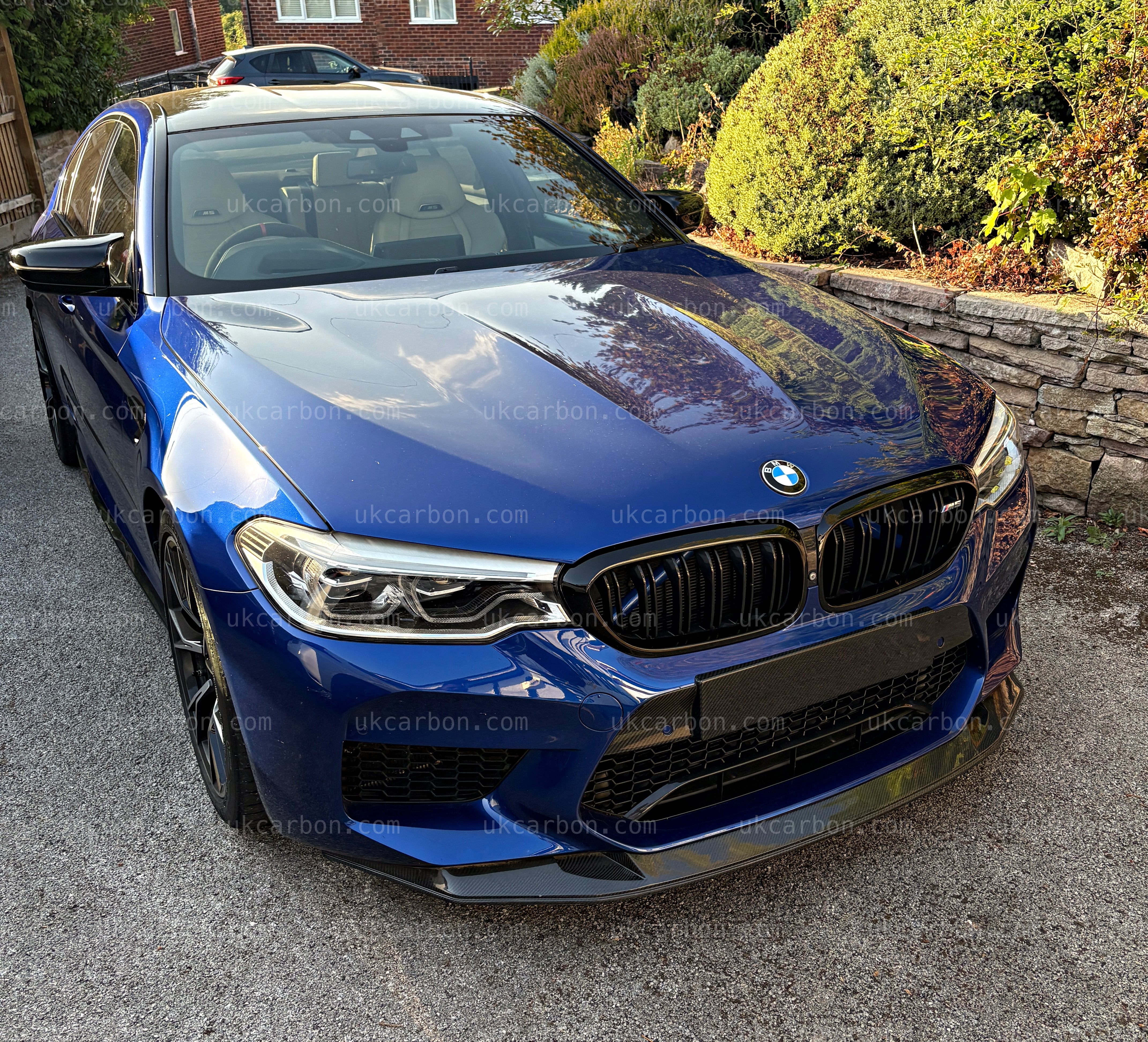 BMW M5 Carbon Bumper Front Number Plate M Performance Splitter Kit by UKCarbon