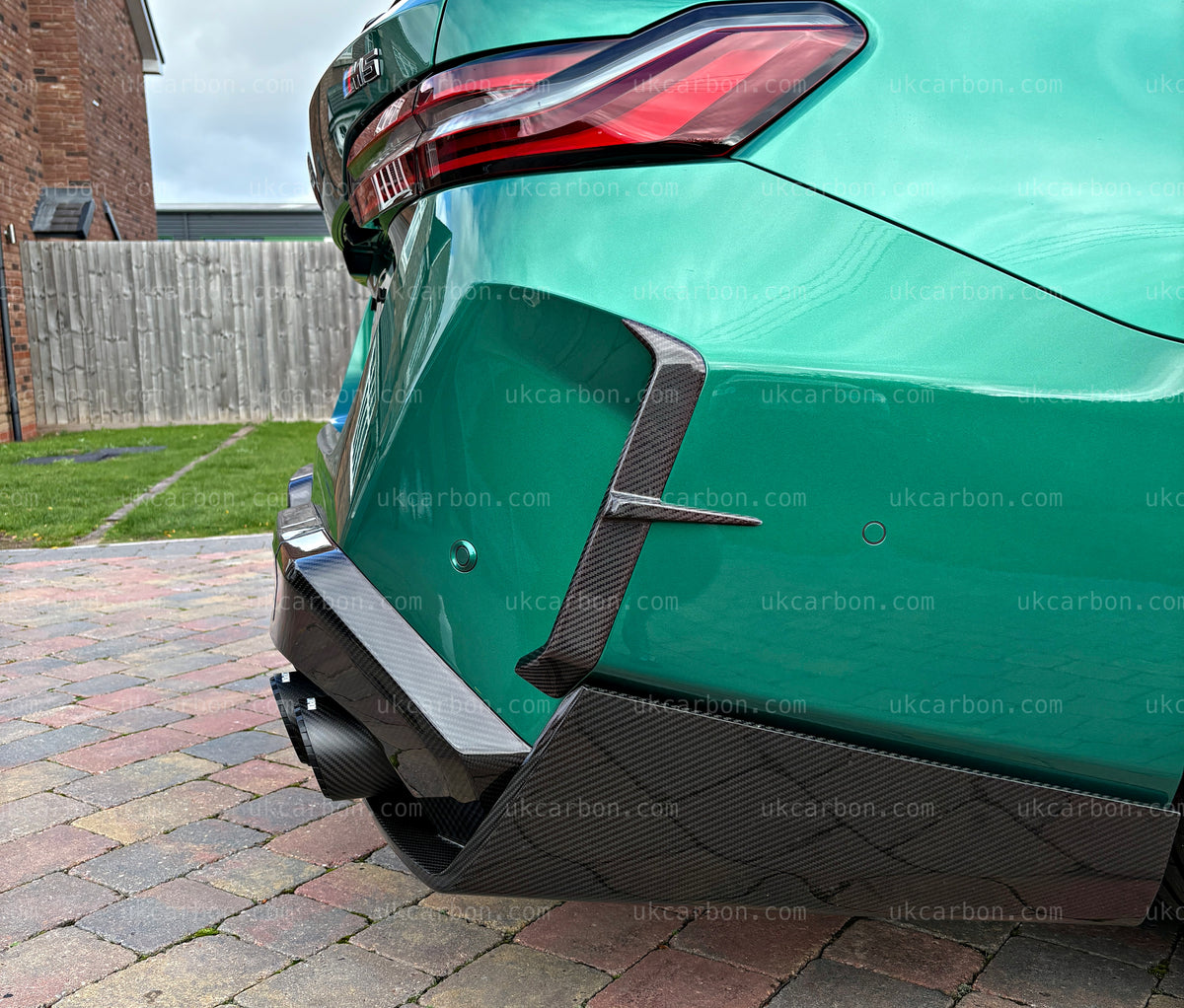 BMW M5 G90 G99 Rear Carbon Fibre Bumper Trim