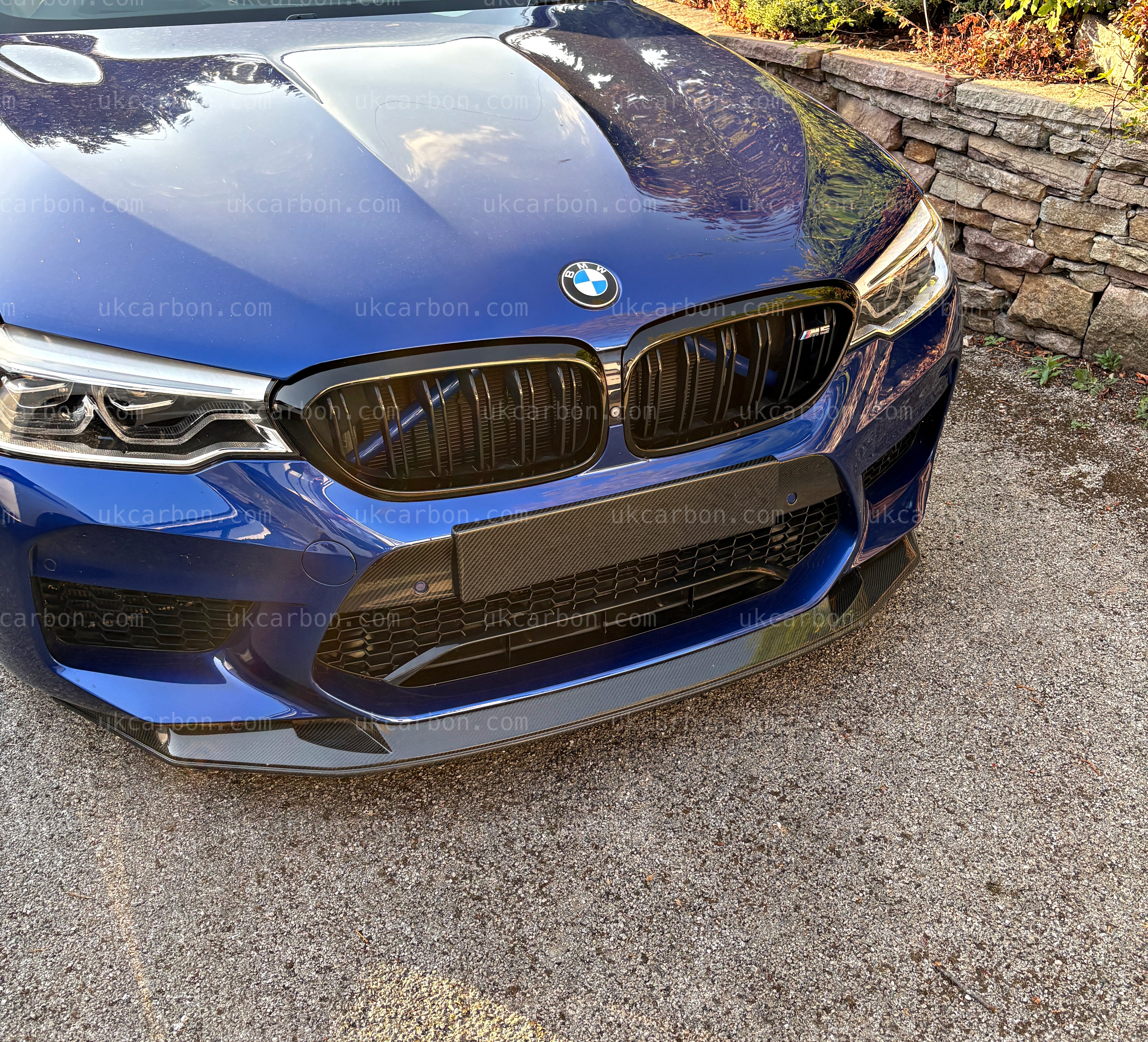 BMW M5 Carbon Bumper Front Number Plate M Performance Splitter Kit by UKCarbon