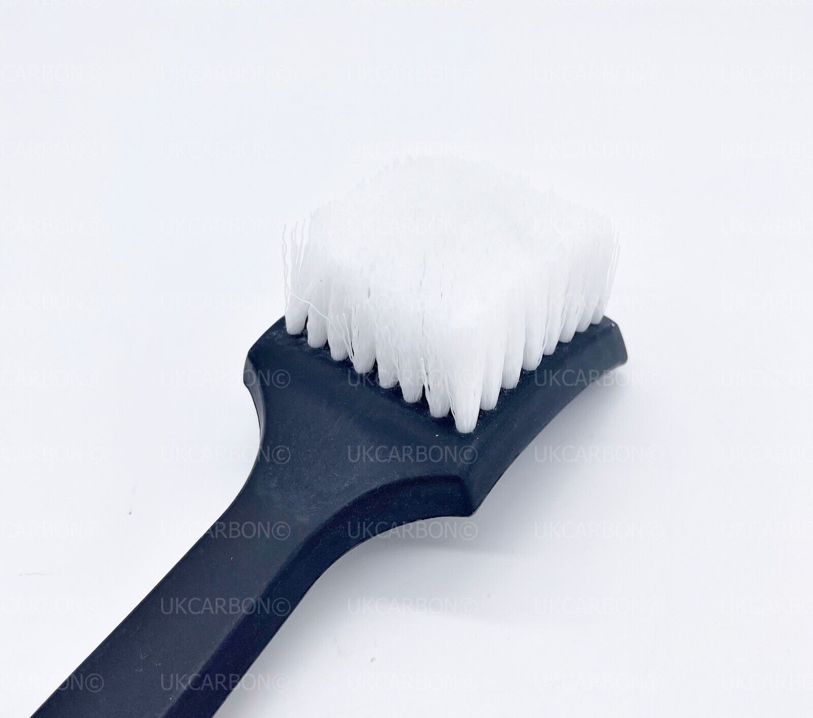 Tyre Cleaning Brush Stiff Bristle Car Interior Detailing The Rubber Scrubber - UKCarbon